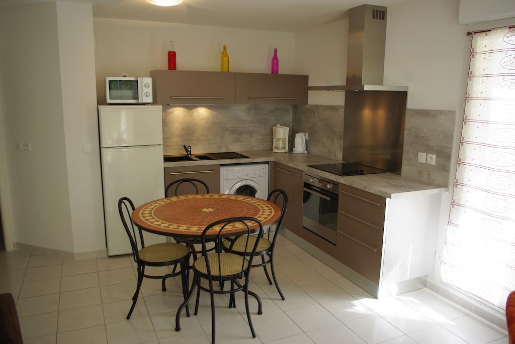 Amandrey-De-Provence Apartment Saint-Remy-de-Provence Phòng bức ảnh